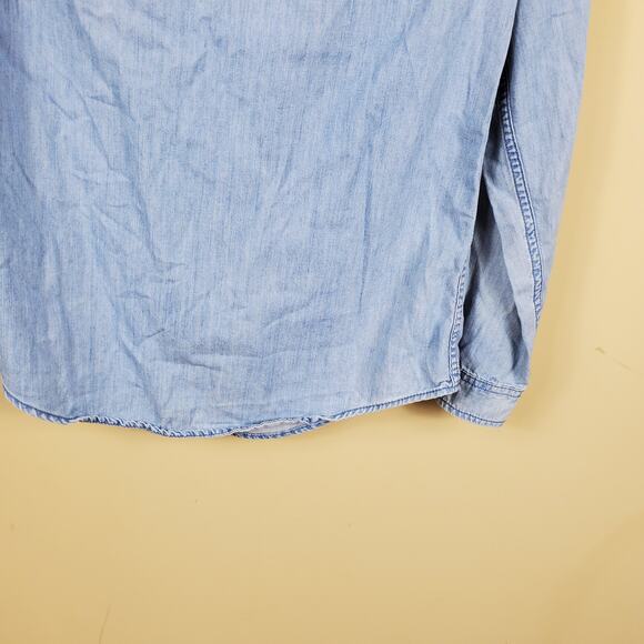 Victoria's Secret Chambray Button Up Shirt Women's Size XS - Picture 7 of 10